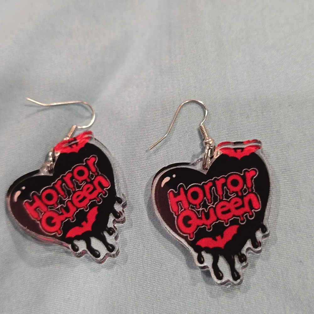 ❤️10/$20 New horror queen earrings